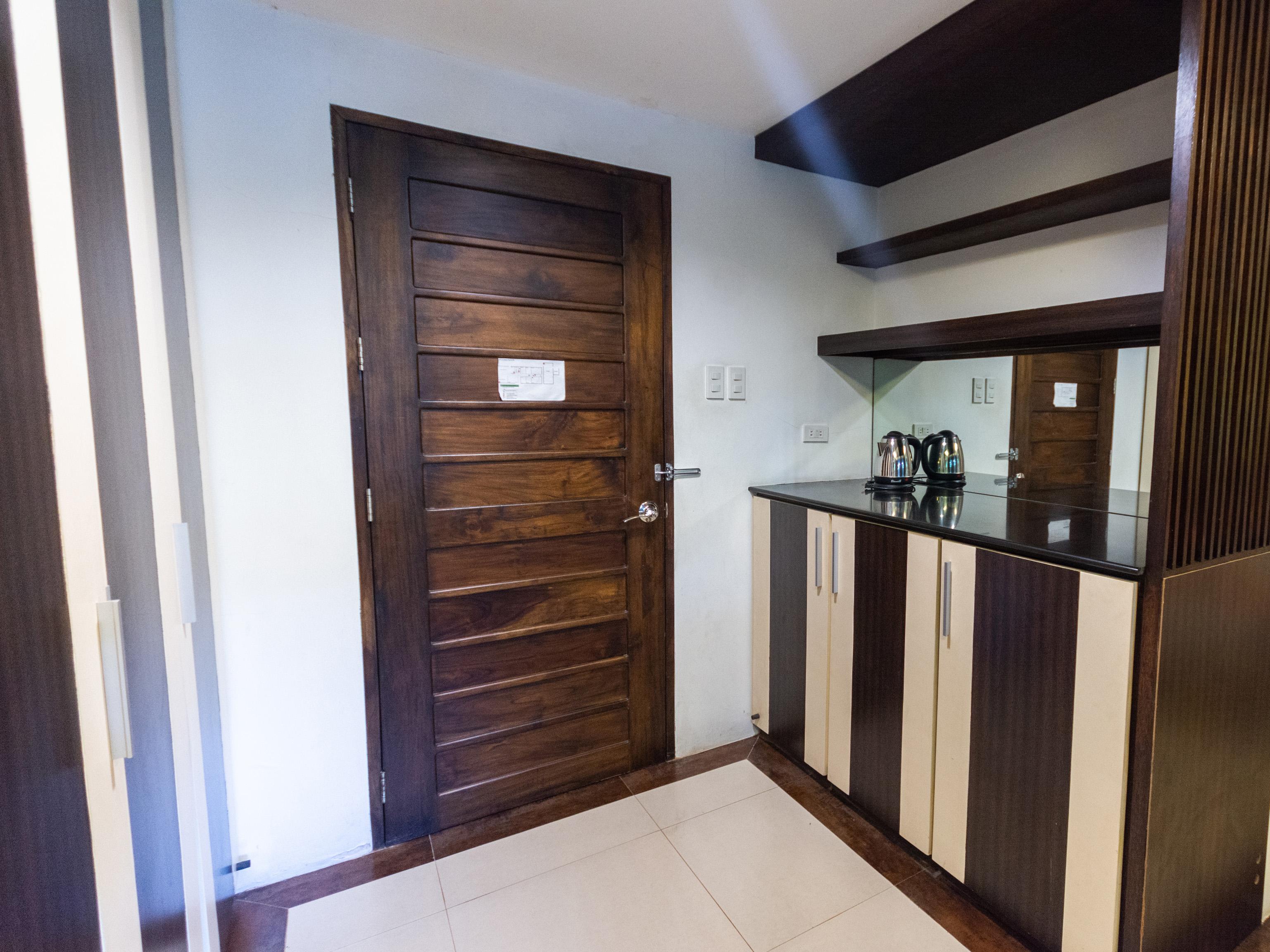 Chito'S Hotel Iloilo City Exterior photo