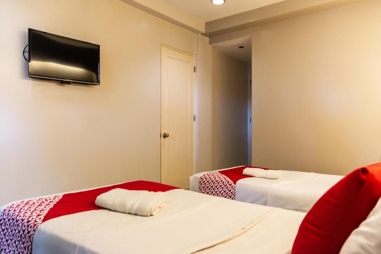 Chito'S Hotel Iloilo City Exterior photo